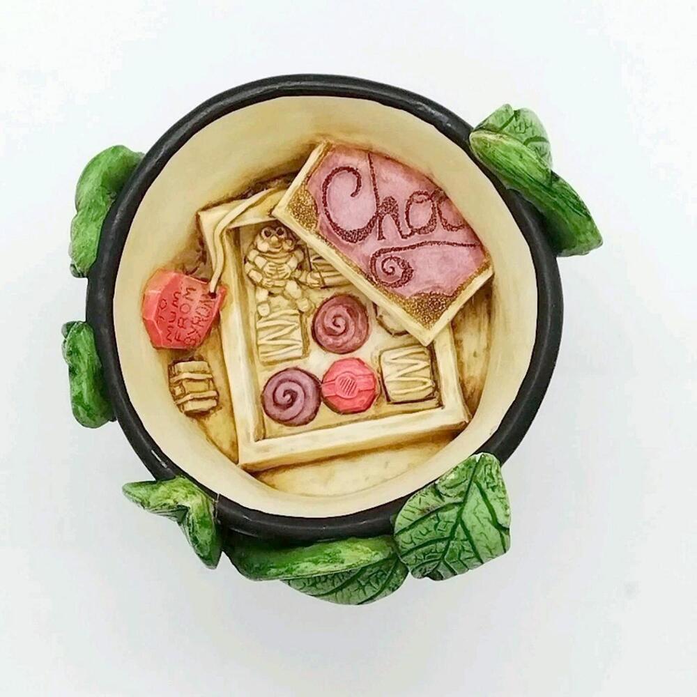 Harmony Kingdom Mother’s Day Bouquet 876/5000 Limited Edition Floral Trinket Box - Picture 6 of 7